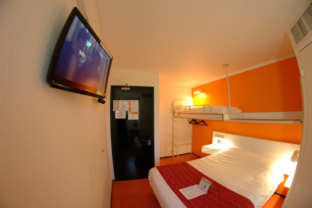 Hotel Eco Relais - Pau Nord Lons Δωμάτιο φωτογραφία