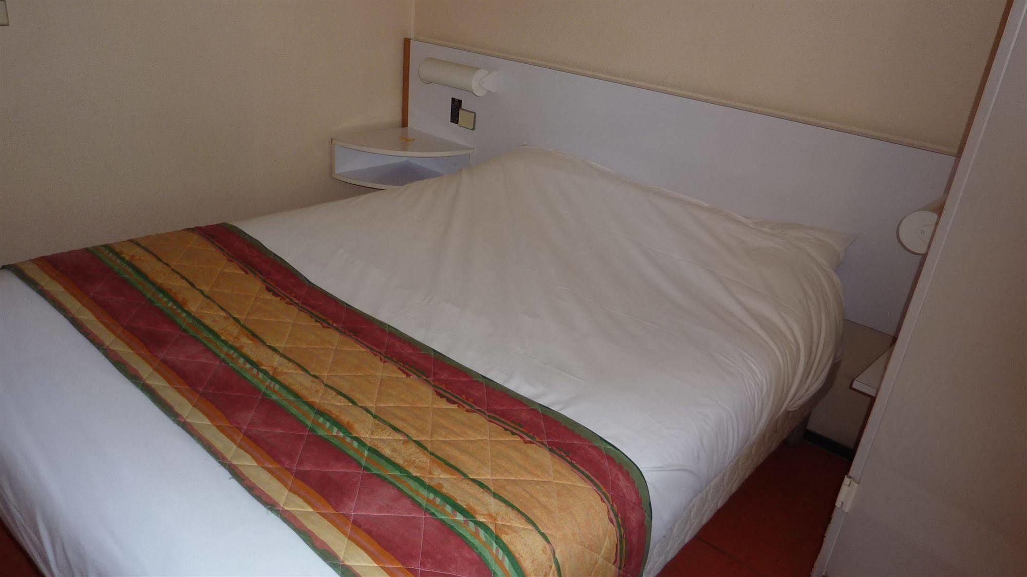 Hotel Eco Relais - Pau Nord Lons Εξωτερικό φωτογραφία