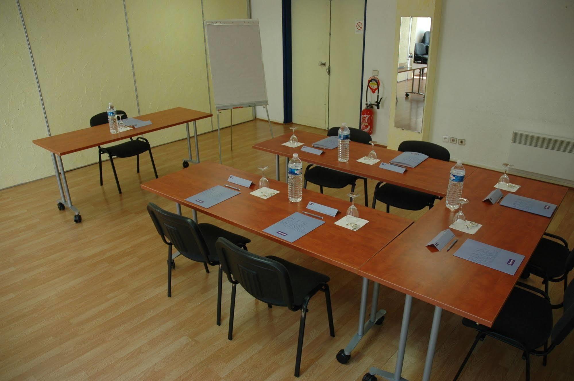 Hotel Eco Relais - Pau Nord Lons Εξωτερικό φωτογραφία