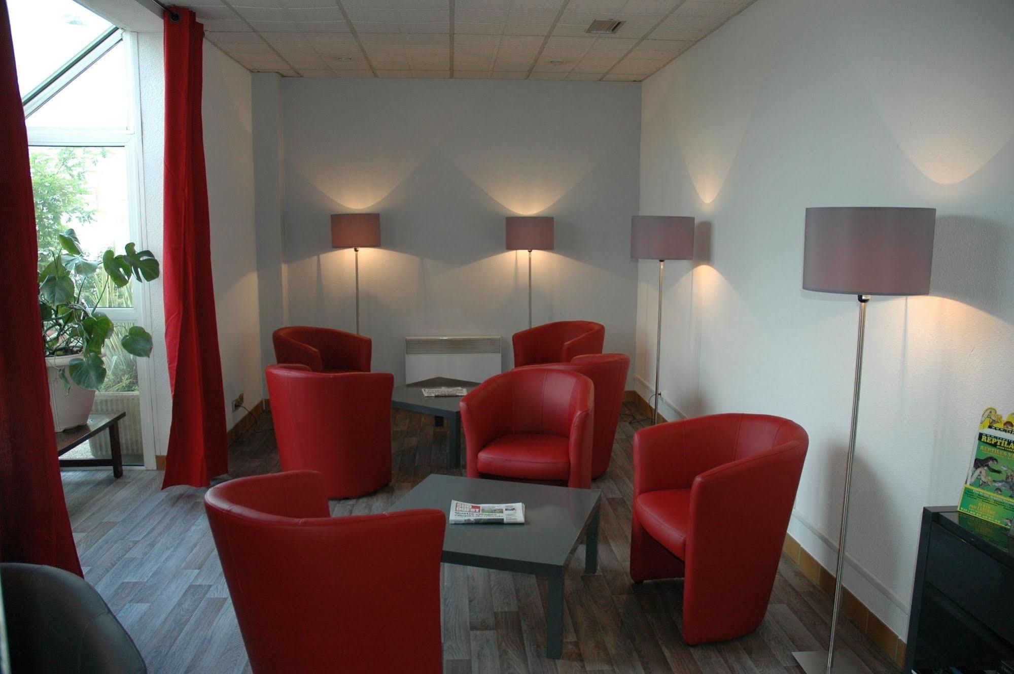 Hotel Eco Relais - Pau Nord Lons Εξωτερικό φωτογραφία
